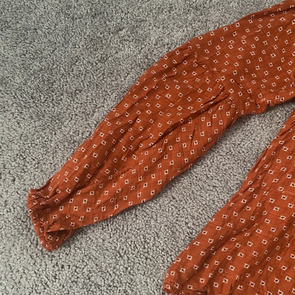 Universal Thread Floral Blouse - Picture 5 of 7